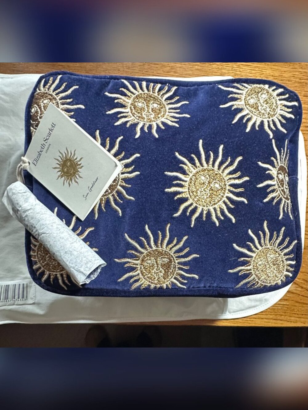 Elizabeth Scarlett 'Wash Bag' (travel bag) in Navy 'Sun Goddess' pattern